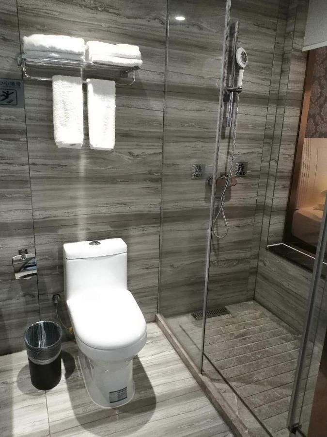 Ramada Encore Wyndham Nanning City Center Qingxiu Екстер'єр фото