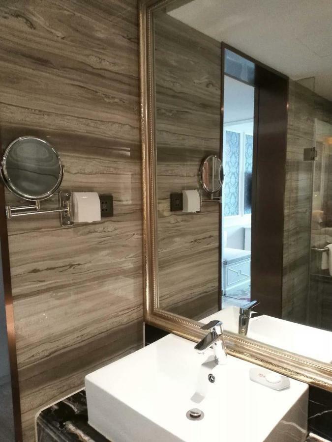 Ramada Encore Wyndham Nanning City Center Qingxiu Екстер'єр фото